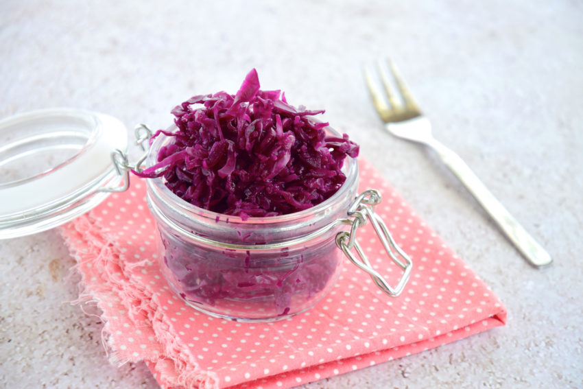 Red sauerkraut