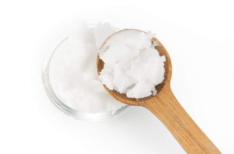 9 Awesome Uses For Coconut Oil and Recipes