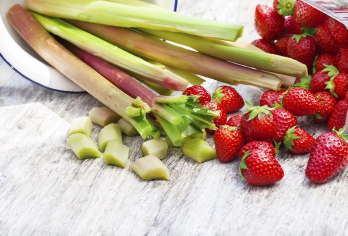 Quick and Sweet Rhubarb Butter & Strawberry Rhubarb Butter