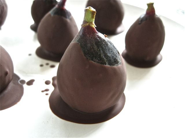 Chocolate Dipped Figs