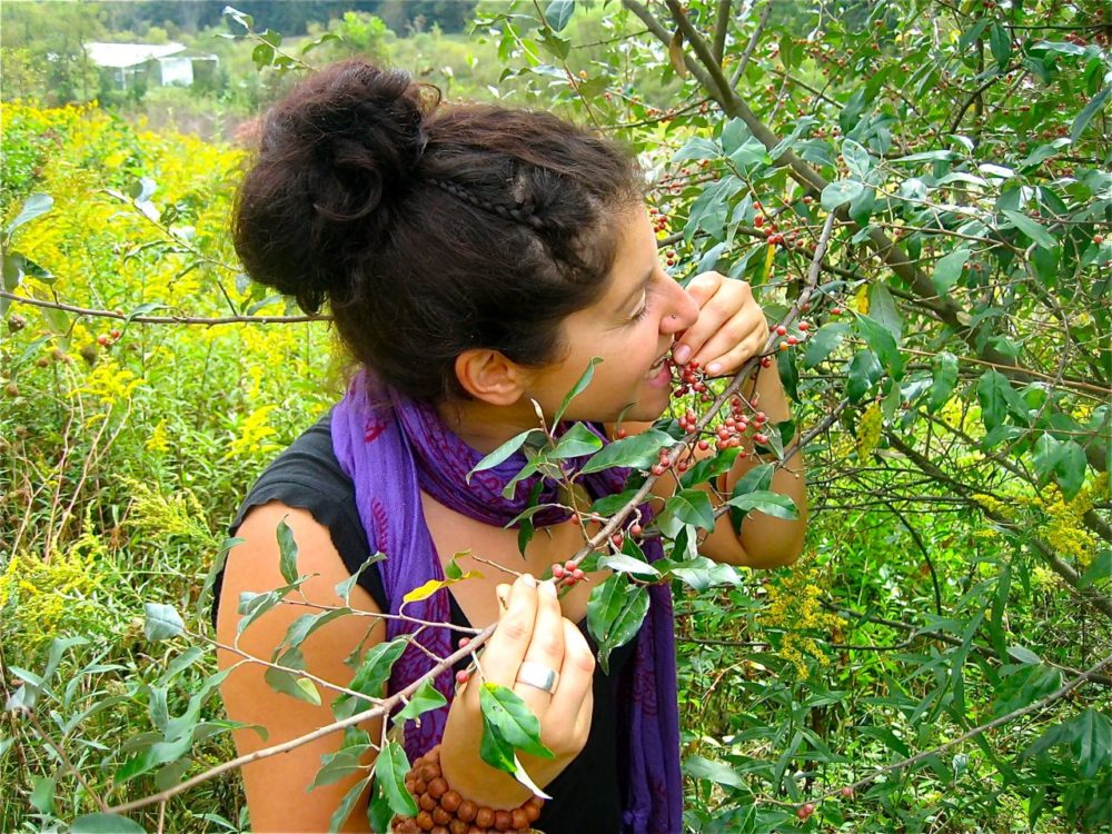 Meghan eating autumn olives