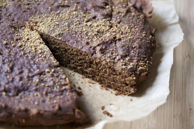 Gluten-Free Gingerbread Apple Cake