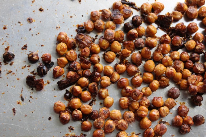 Recipe for crispy roasted chickpeas