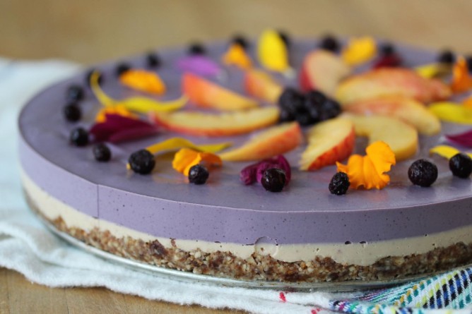 peach wild blueberry cashew cheesecake