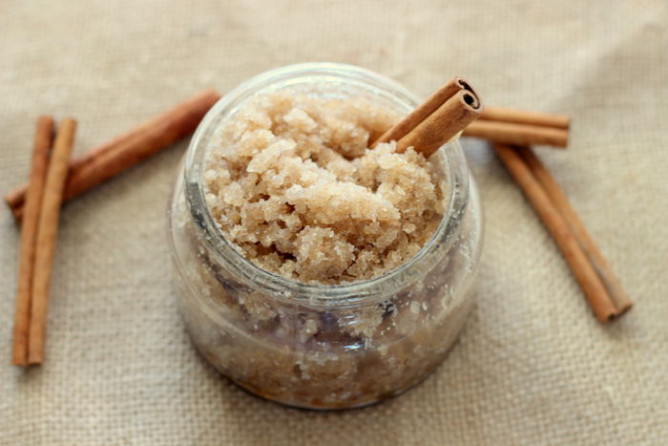 Cinnamon Sugar Body Scrub