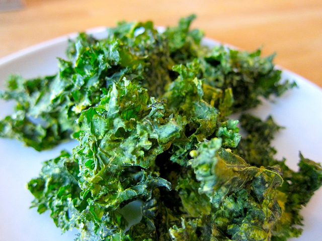 Dill Pickle Kale Chips