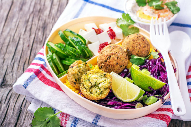 Packing a healthy lunchbox