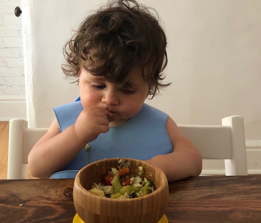 1 year old eating