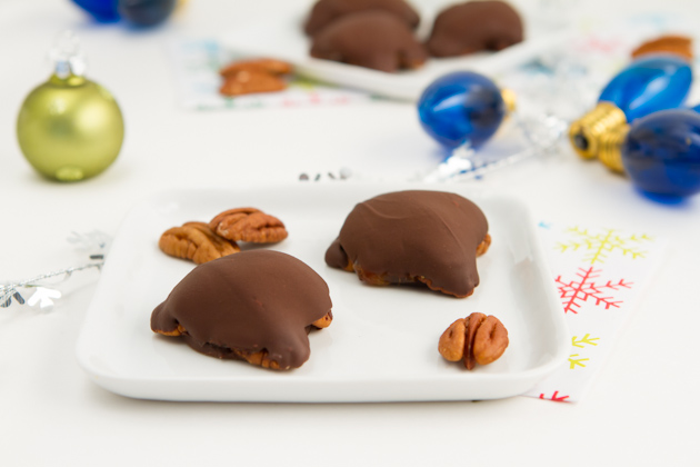 3-Ingredient Chocolate Turtles