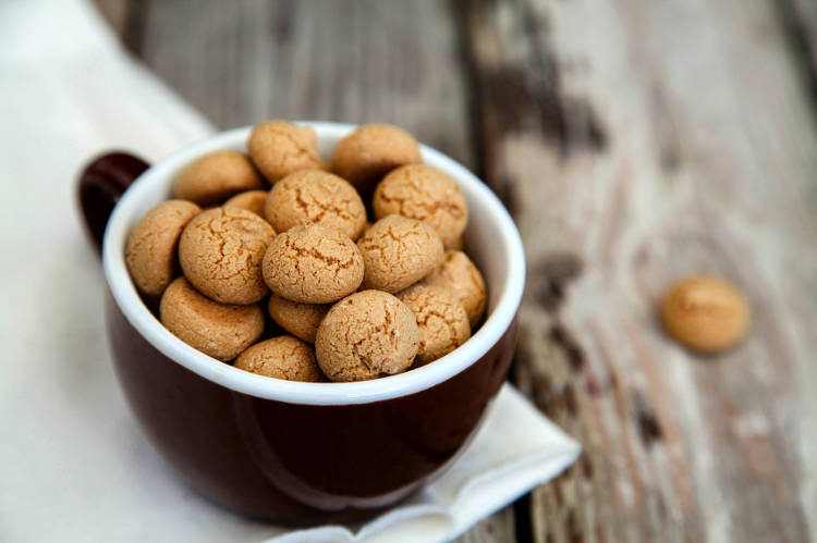 Grain-Free Almond Cookies - keto ingredients