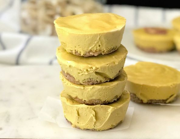 Turmeric cheesecakes