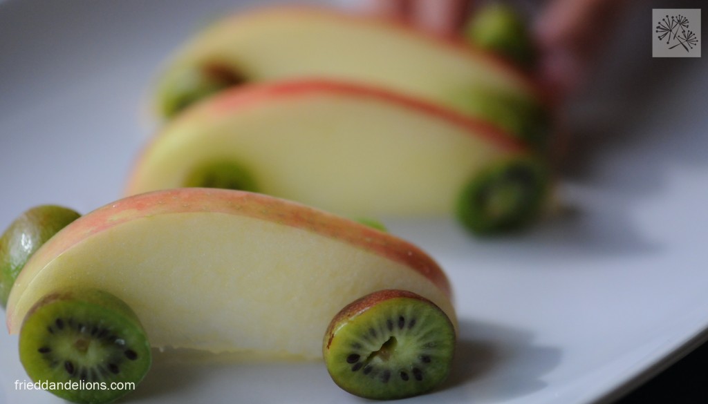 Race Car Fruit Snacks - Top 25 Kid-Friendly Food Blogs