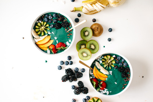 Rainbow Green Smoothie Bowls