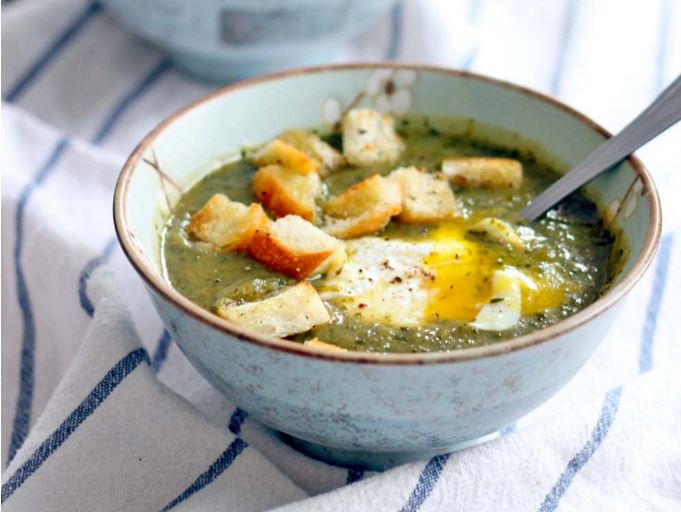 Asparagus, Spinach and Potato Soup - Vegan