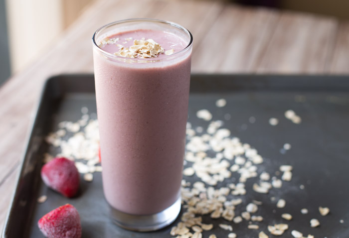 Strawberry Banana Oatmeal Smoothie