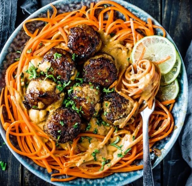 Curry meatballs with carrot noodles